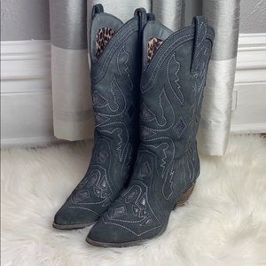 Reba Western Backstage Suede Embroidered Boots